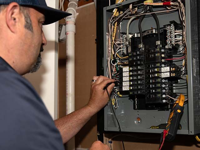 Electrical Panel & Circuit Breaker Specialists In Northwood